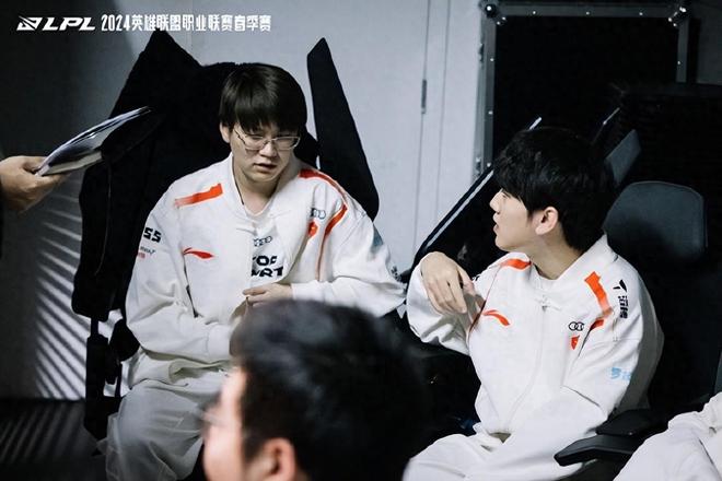 场规律与情 场规律与情