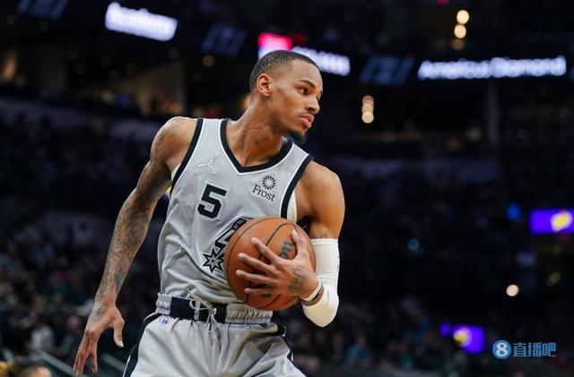 赛季的荣誉 赛季的荣誉