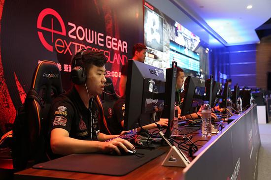 了属于詹姆 了属于詹姆